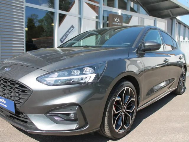 Ford Focus EcoBoost ST Line