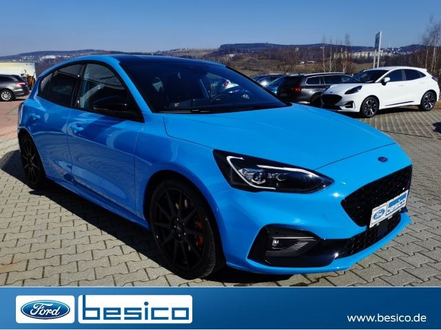 Ford Focus ST Line