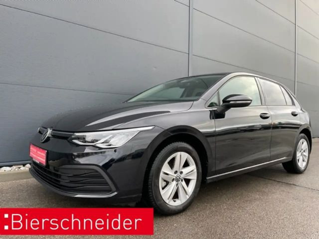 Volkswagen Golf Life 1.5 TSI