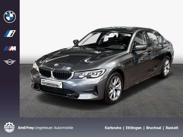 BMW 3 Serie 320 xDrive Sport Line Limousine 320d