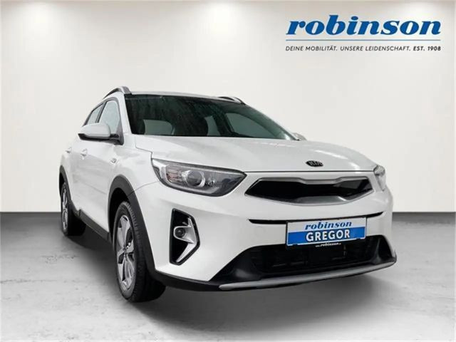 Kia Stonic 1,25 MPI ISG Silber