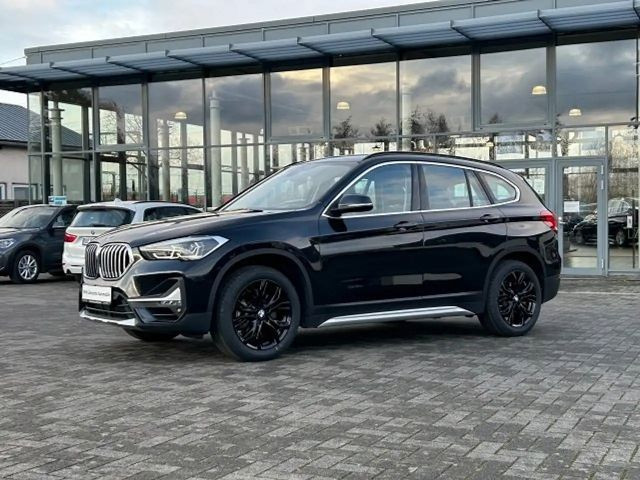 BMW X1 xDrive20i