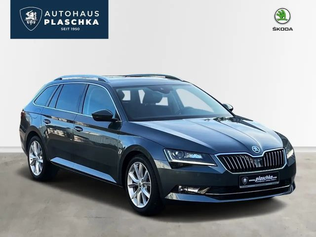 Skoda Superb Style Combi 2.0 TDI