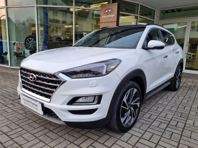 Hyundai Tucson Premium 2WD 1.6