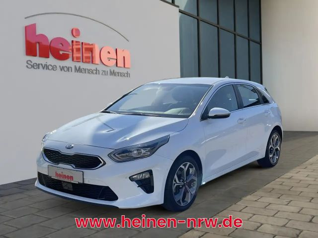 Kia Ceed CEED_5 1.5T DCT7 SPI NAV TEC NAVI RÜCKFAHRKAMERA