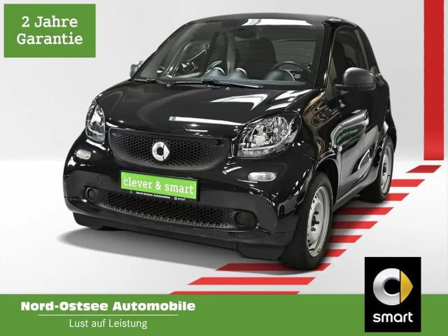 Smart forTwo 52 kW twinamic 6G-DCT Cool&Audio Tempomat