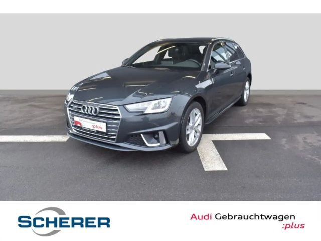 Audi A4 S-Line 40 TDI