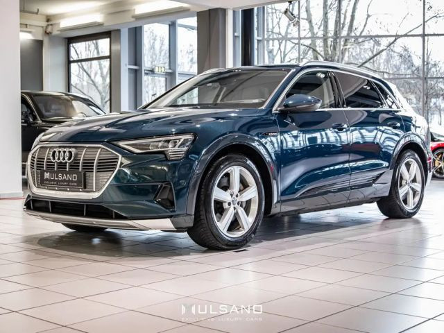 Audi e-tron Quattro 50