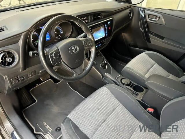 Toyota Auris Hybride