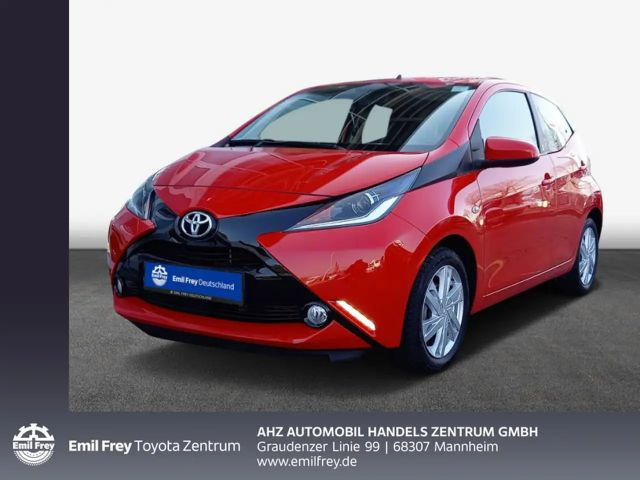 Toyota Aygo X Team D Play