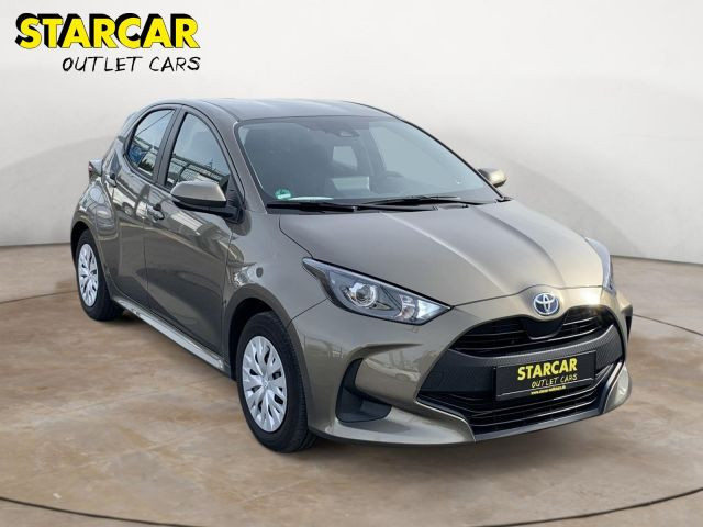 Toyota Yaris Business Hybride