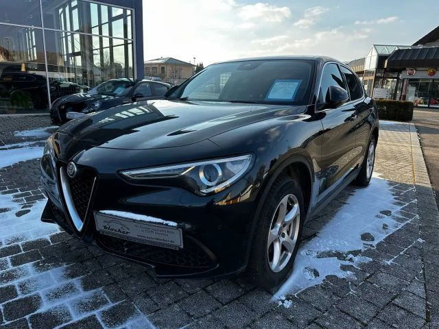 Alfa Romeo Stelvio Super Q4 AT8