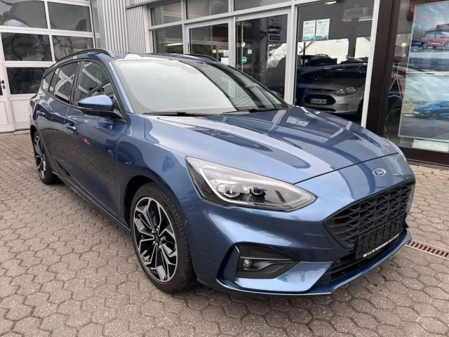 Ford Focus ST Line