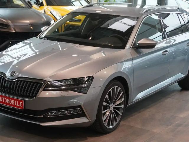 Skoda Superb Combi 4x4