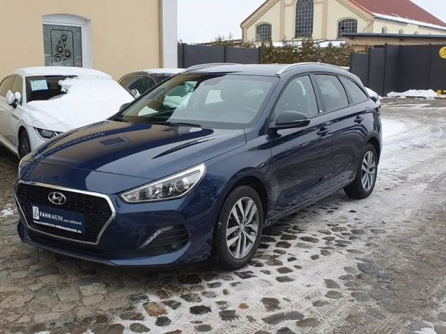 Hyundai i30 Yes