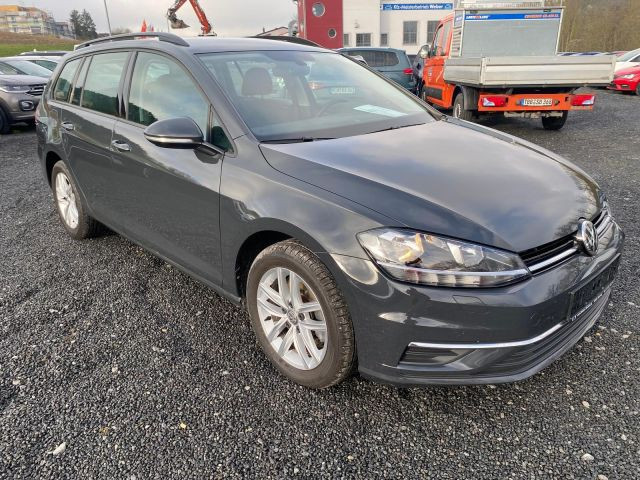 Volkswagen Golf Comfortline Variant 1.0 TSI