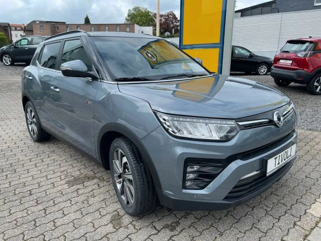 SsangYong Tivoli Sapphire