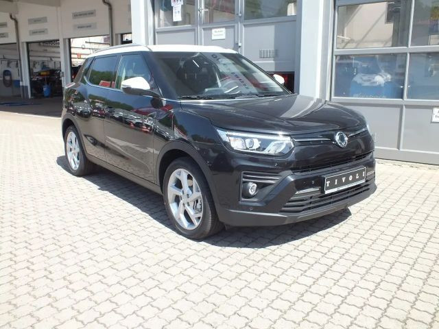 SsangYong Tivoli 2WD