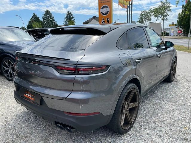 Porsche Cayenne E-Hybrid Coupé