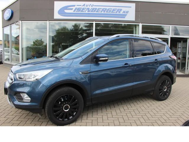 Ford Kuga EcoBoost Cool & Connect