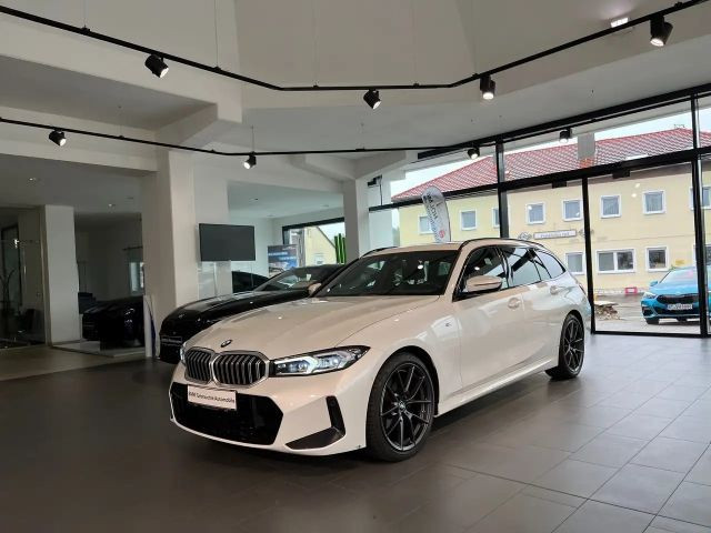 BMW 3 Serie 320 M-Sport 320d