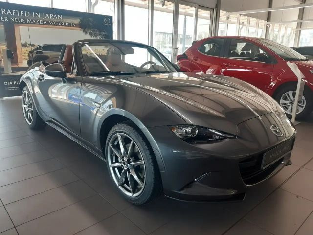 Mazda MX-5 SkyActiv