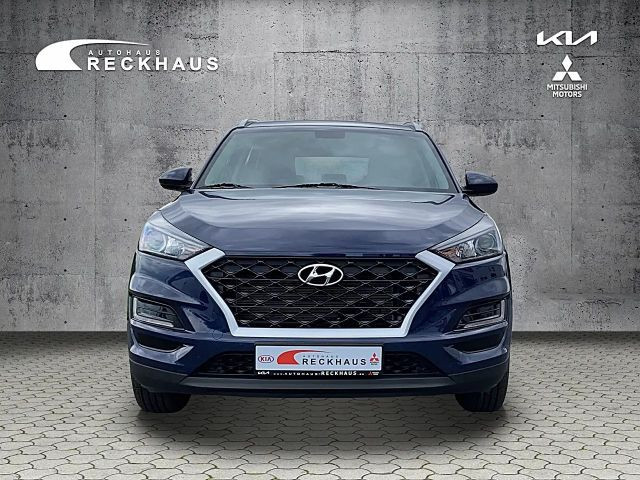 Hyundai Tucson Navi Klima Navi Rückfahrkamera Sitzheizung