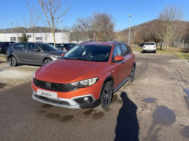 Fiat Tipo Station wagon Cross