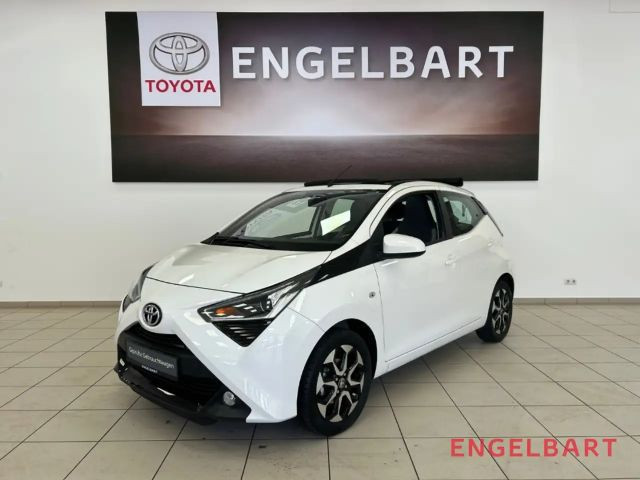 Toyota Aygo X-sky