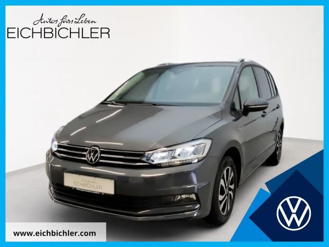 Volkswagen Touran DSG 1.5 TSI