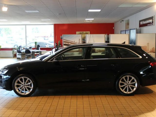 Audi A4 Avant Quattro S-Tronic 40 TDI