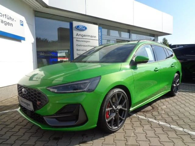 Ford Focus ST Line