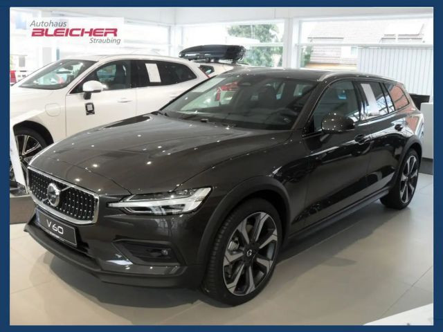 Volvo V60 Cross Country AWD Plus