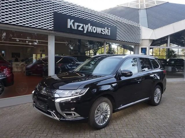 Mitsubishi Outlander PHEV 4WD