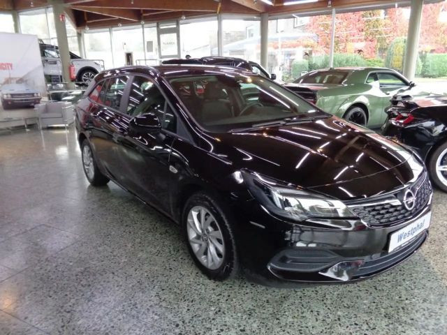 Opel Astra Sports Tourer 1.2 Turbo Edition Turbo