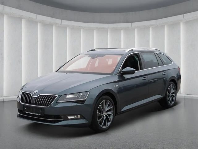 Skoda Superb Combi 4x4