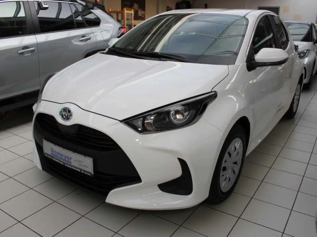 Toyota Yaris Business Hybride