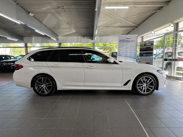 BMW 5 Serie 530 M-Sport Touring 530e