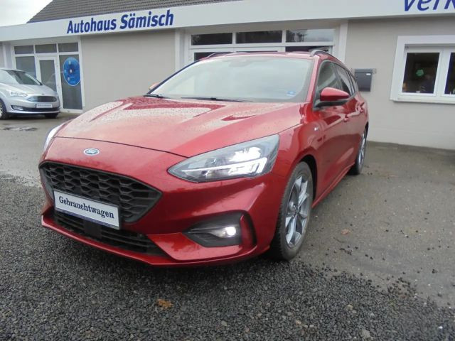 Ford Focus ST Line