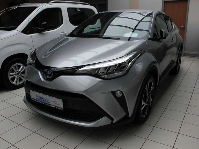 Toyota C-HR Team D Hybride