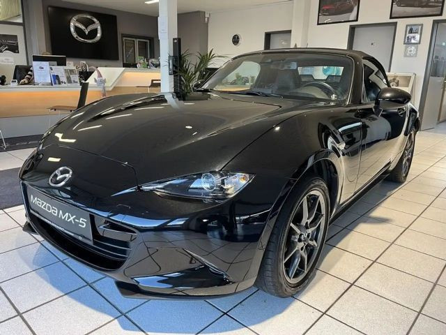 Mazda MX-5 Revolution