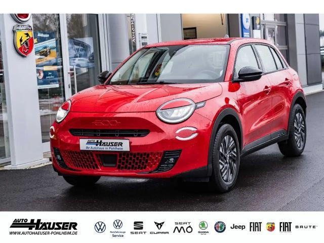 Fiat 600e RED PDC LED KLIMAAUTOMATIK Apple CarPlay Android A