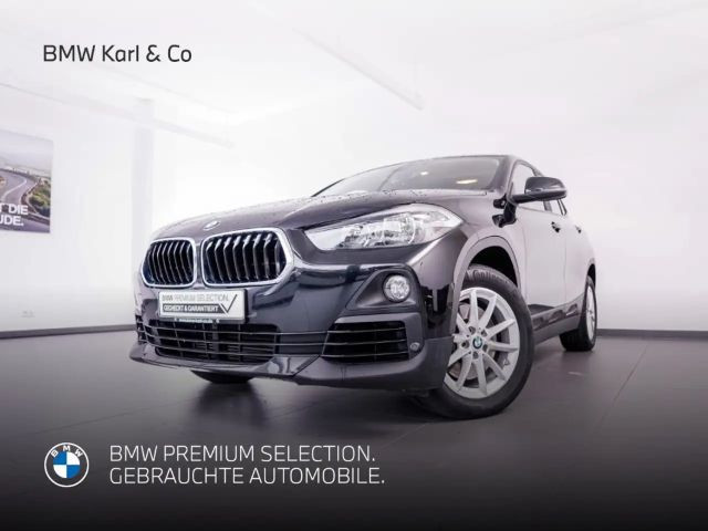 BMW X2 sDrive20iA Navi HUD PDC SHZ Temp Parkassistent