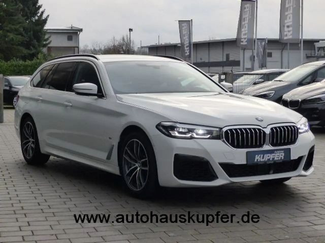 BMW 5 Serie 540 M-Sport xDrive Touring 540i