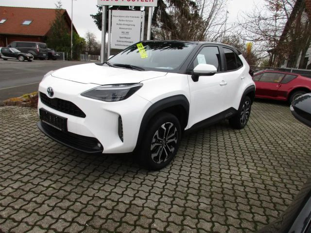 Toyota Yaris Cross Team D Hybride VVT-i