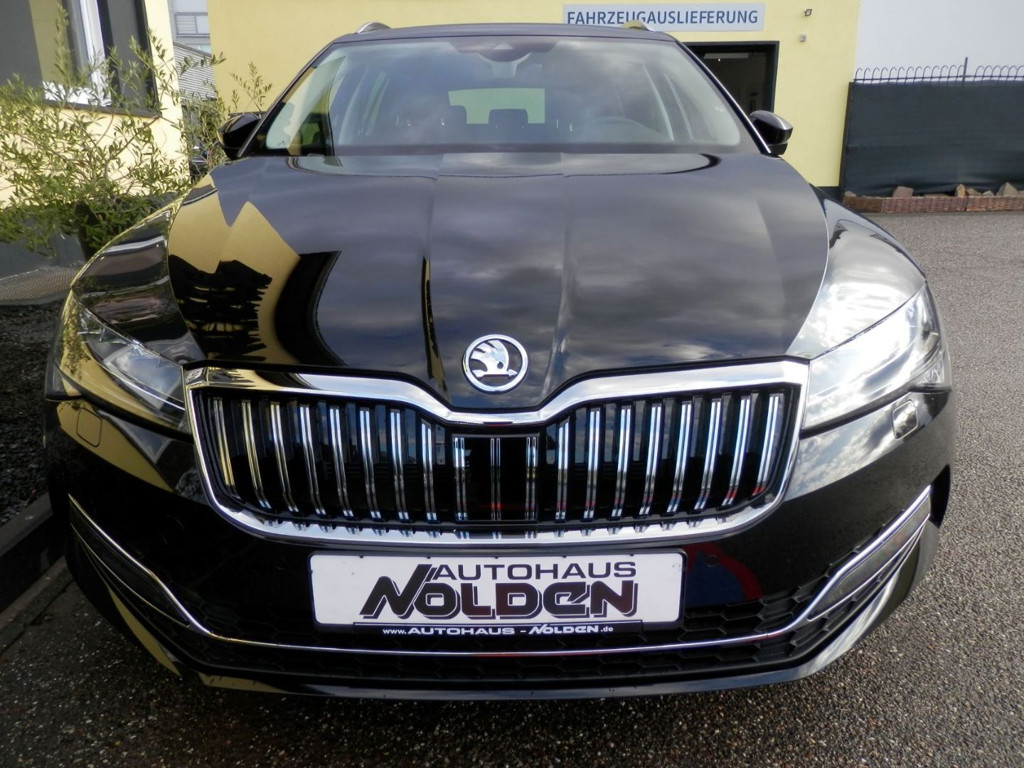 Skoda Superb Combi