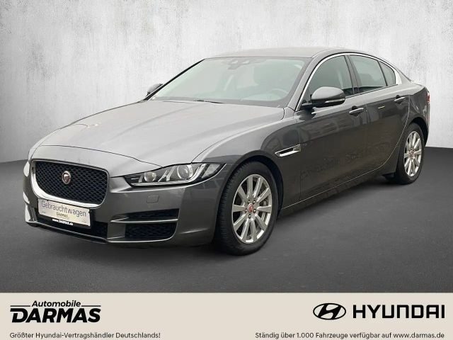 Jaguar XE P250