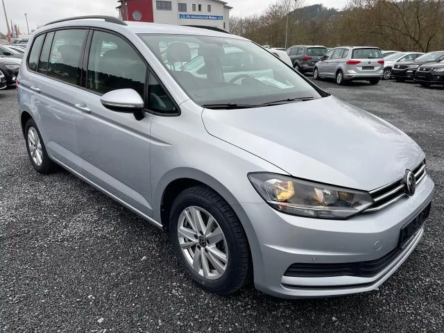 Volkswagen Touran Comfortline 1.5 TSI