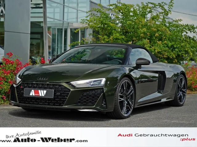 Audi R8 Spyder Quattro