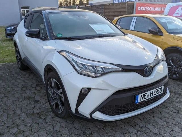 Toyota C-HR Team D Hybride